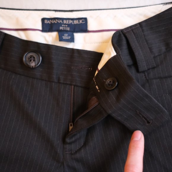 Banana Republic Low rise Pinstriped trouser(US 0P) - Picture 6 of 14